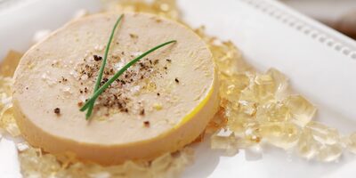 Foie gras de canard entier du sud-ouest cuit au torchon