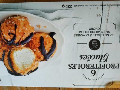 Profiteroles glacées
